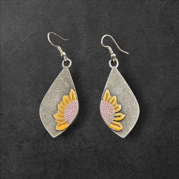 Blossom Boutique Jewelry - Sunflower Silver Plated Dangle Earrings